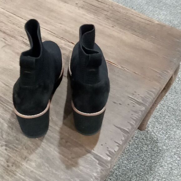 Eileen Fisher Amos London Knit Wedge Bootie in Black Size 8.5 NWT - Picture 7 of 8